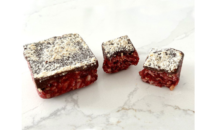 Carrés d’arachide et betteraves  