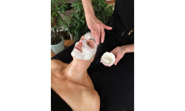 Soin complet avec Exfopur en lait purifiant puis en masque antiâge liftant