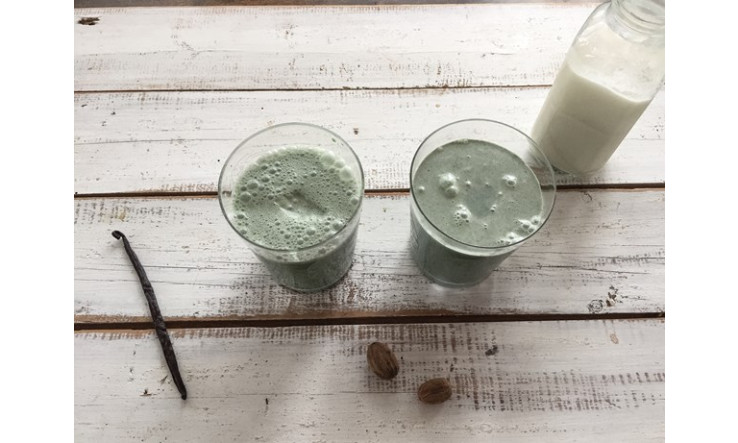 Smoothie noix, cannelle & muscade