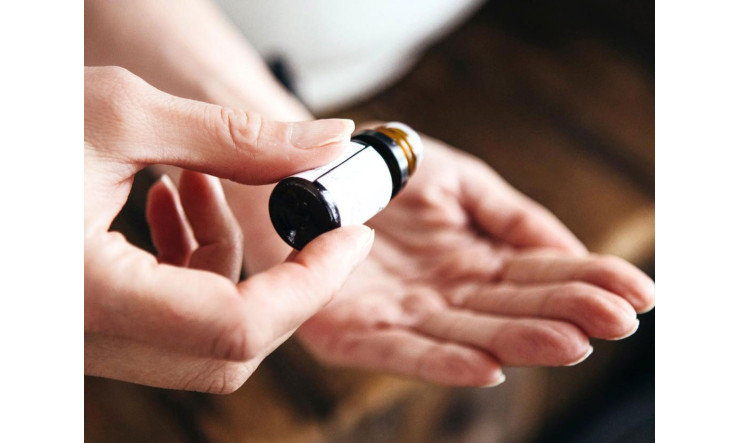 Huiles essentielles & cancer, contre-indications et précautions