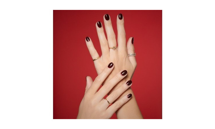 Manucure au gel, ordinaire ou naturelle?